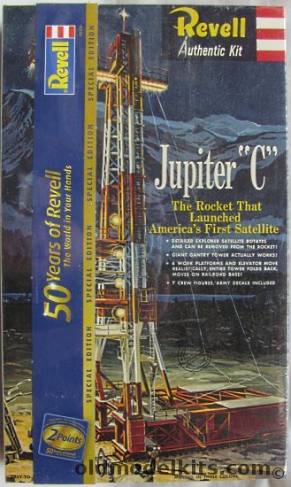 Revell 1/100 Jupiter 'C' with Working Gantry - Elevator - Explorer Satellite and Crew (Jupiter C), H1819-198 plastic model kit